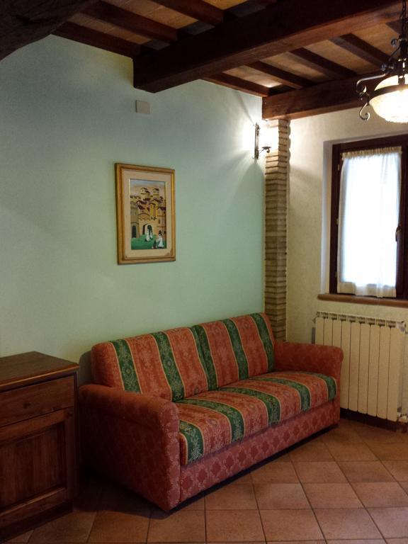 La Macina Di Bettona Villa Luaran gambar